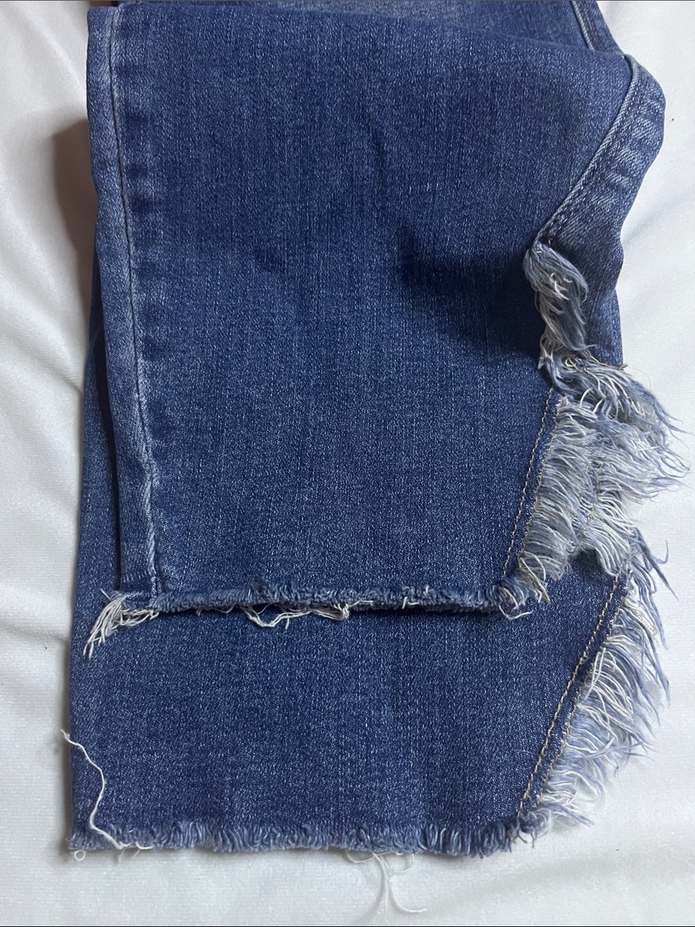 Judy Blue Distressed Skinny Jeans - Picture 3 of 13